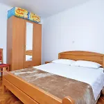 아파트 Two-bedroom With Sea View In 스플리트
