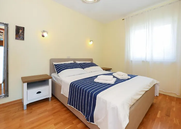 Apartmán Two-bedroom With Sea View In Split